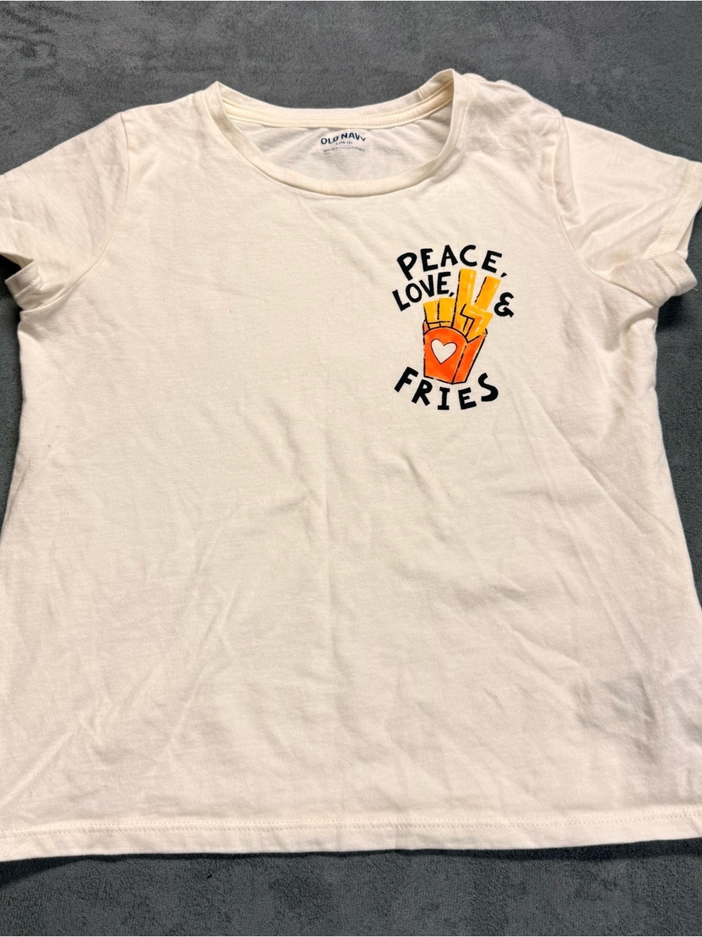 π₯ Closet Sale β 3 for $25 / 5 for $40 - Old Navy White Tee with Fries Graphic - Picture 1 of 4